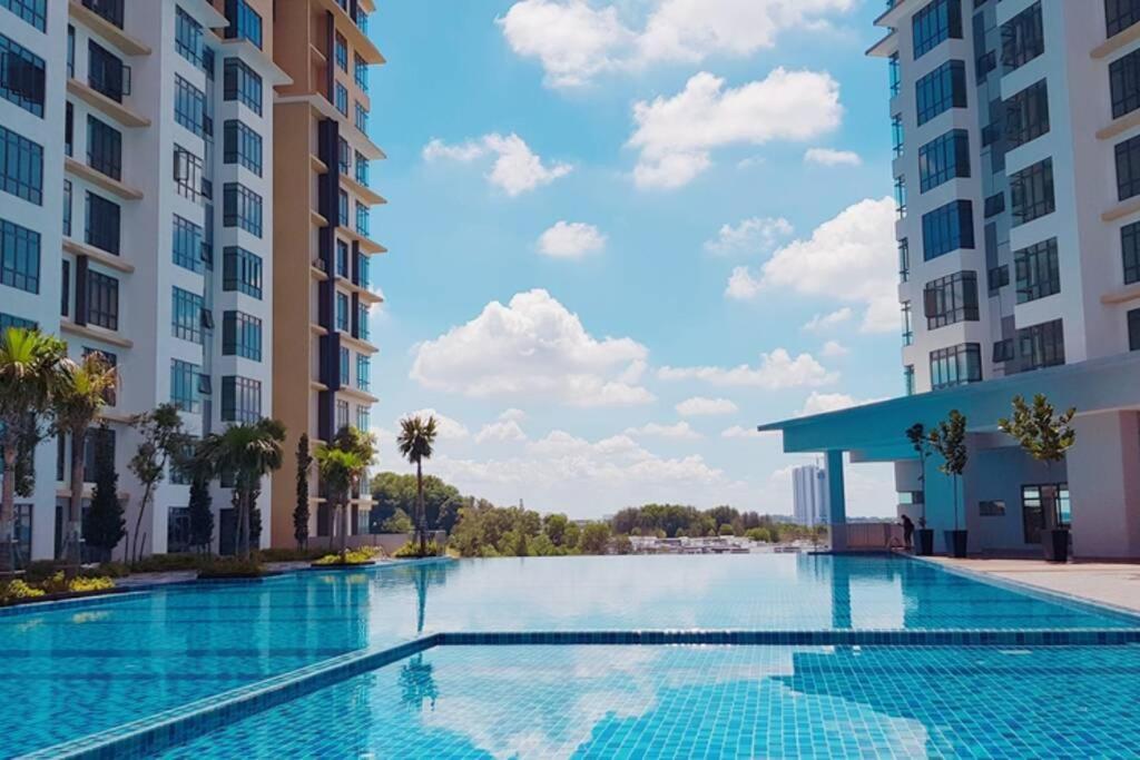 Arc Austin Hills Residensi By Antlerzone Apartment ยะโฮร์บาห์รู ภายนอก รูปภาพ